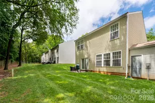 820 Autumn Rain Ln, Charlotte, NC 28209 - Photo 32