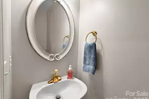 88 Adams Dr, Clyde, NC 28721 - Photo 18