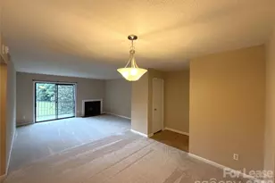 2800 Heathstead Place, Charlotte, NC 28210 - Photo 4