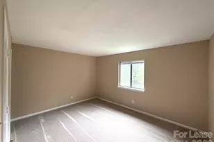 2800 Heathstead Place, Charlotte, NC 28210 - Photo 10