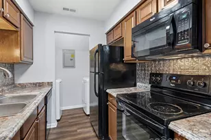 110 9B Heywood Rd, Arden, NC 28704 - Photo 8