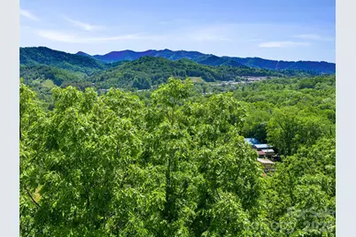 639 Hunter Street, Burnsville, NC 28714 - Photo 16