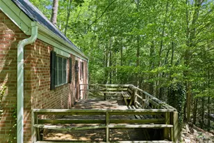 639 Hunter St, Burnsville, NC 28714 - Photo 14