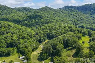 181 Harley Davidson Dr, Canton, NC 28716 - Photo 10