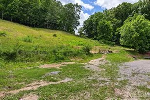 181 Harley Davidson Dr, Canton, NC 28716 - Photo 8