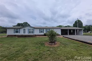 179 Family Cir, Statesville, NC 28625 - Photo 1