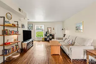 4329 Hathaway St, Charlotte, NC 28211 - Photo 4