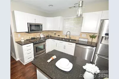 605 Mountainwater Drive, Charlotte, NC 28262 - Photo 10