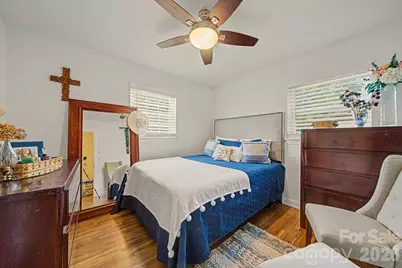 5127 Hoover Drive, Charlotte, NC 28269 - Photo 22