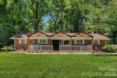 5127 Hoover Drive, Charlotte, NC 28269 - Photo 36