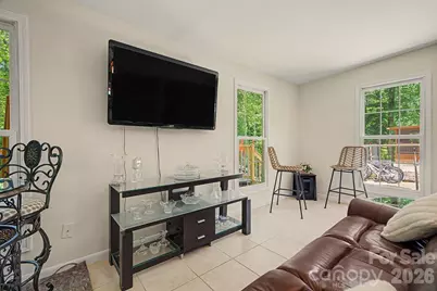 5127 Hoover Drive, Charlotte, NC 28269 - Photo 32