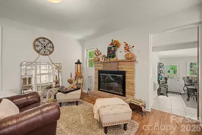5127 Hoover Drive, Charlotte, NC 28269 - Photo 16
