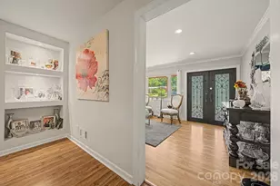 5127 Hoover Dr, Charlotte, NC 28269 - Photo 18