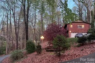 231 Davis Dr, Morganton, NC 28655 - Photo 2