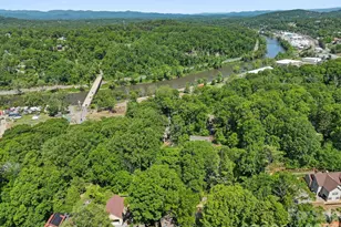 100 Hibriten Dr, Asheville, NC 28801 - Photo 32