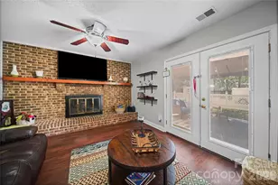 7131 Wannamaker Ln, Charlotte, NC 28226 - Photo 12