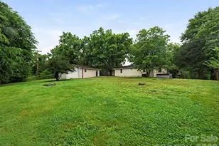 1016 Underwood Rd, Matthews, NC 28104 - Photo 36