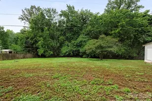 1016 Underwood Rd, Matthews, NC 28104 - Photo 38