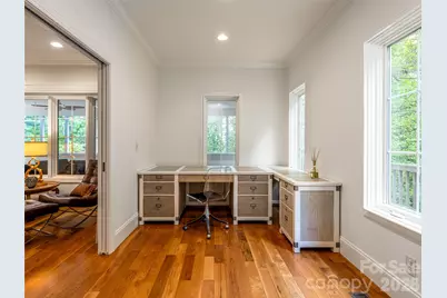 307 S Braeside Court, Asheville, NC 28803 - Photo 16