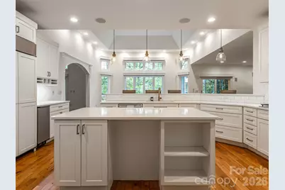 307 S Braeside Court, Asheville, NC 28803 - Photo 14