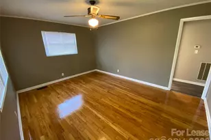 1702 Mayberry Rd, Dallas, NC 28034 - Photo 2