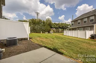 13422 Erwin Rd, Charlotte, NC 28273 - Photo 32