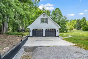 213 Raintree Dr, Hendersonville, NC 28791 - Photo 10