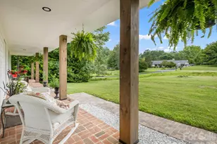 213 Raintree Dr, Hendersonville, NC 28791 - Photo 6
