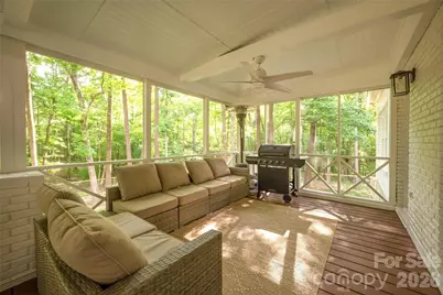 1800 Chestnut Lane, Matthews, NC 28104 - Photo 24