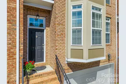 7810 Springs Village Lane, Charlotte, NC 28226 - Photo 2