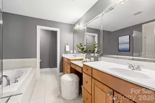 7810 Springs Village Ln, Charlotte, NC 28226 - Photo 26