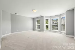 7810 Springs Village Ln, Charlotte, NC 28226 - Photo 30