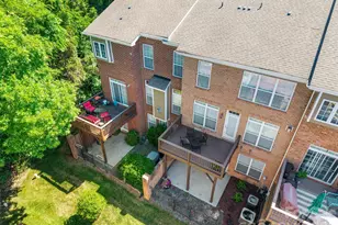 7810 Springs Village Ln, Charlotte, NC 28226 - Photo 40