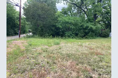 610 S Yadkin Avenue S, Spencer, NC 28159 - Photo 1