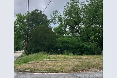 610 S Yadkin Avenue S, Spencer, NC 28159 - Photo 10