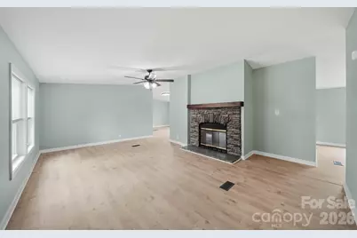 2295 Amy Court, Lenoir, NC 28645 - Photo 4