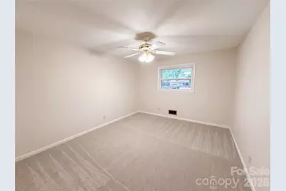 128 Greenview Drive, Kannapolis, NC 28081 - Photo 4