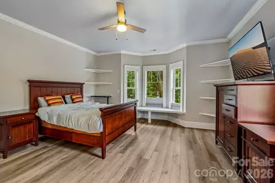 611 E 37th Street, Charlotte, NC 28205 - Photo 10