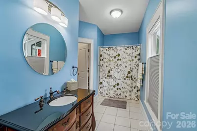 611 E 37th Street, Charlotte, NC 28205 - Photo 14