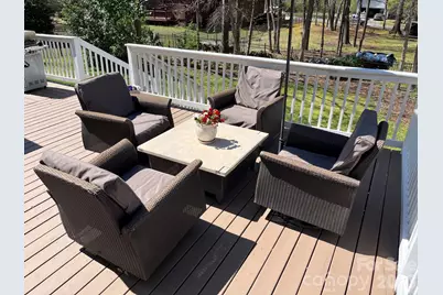 201 Main Street, Matthews, NC 28105 - Photo 2