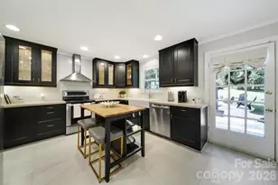 6418 Teague Ln, Charlotte, NC 28215 - Photo 10