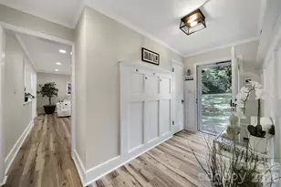 6418 Teague Ln, Charlotte, NC 28215 - Photo 2