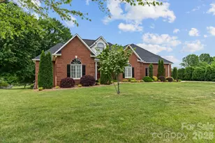 139 Morning Dove Ln, Statesville, NC 28625 - Photo 2