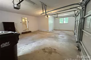 1162 Broadway St, Claremont, NC 28610 - Photo 22