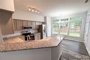 4808 Pennant Pl, Charlotte, NC 28212 - Photo 2