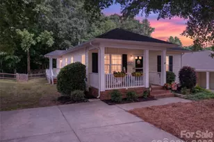 235 6th St, Belmont, NC 28012 - Photo 1