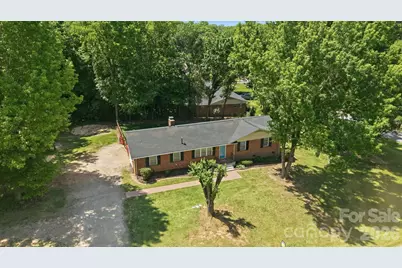 225 Middleton Avenue, Matthews, NC 28104 - Photo 44