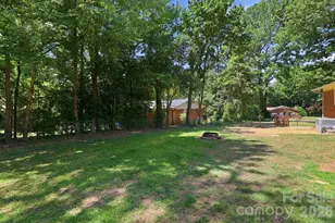 225 Middleton Ave, Matthews, NC 28104 - Photo 36