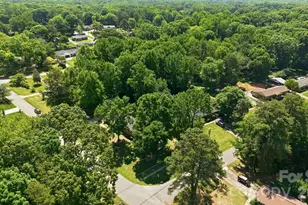 225 Middleton Ave, Matthews, NC 28104 - Photo 38