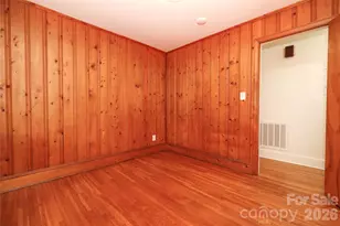 1720 Miles Ct, Charlotte, NC 28216 - Photo 16